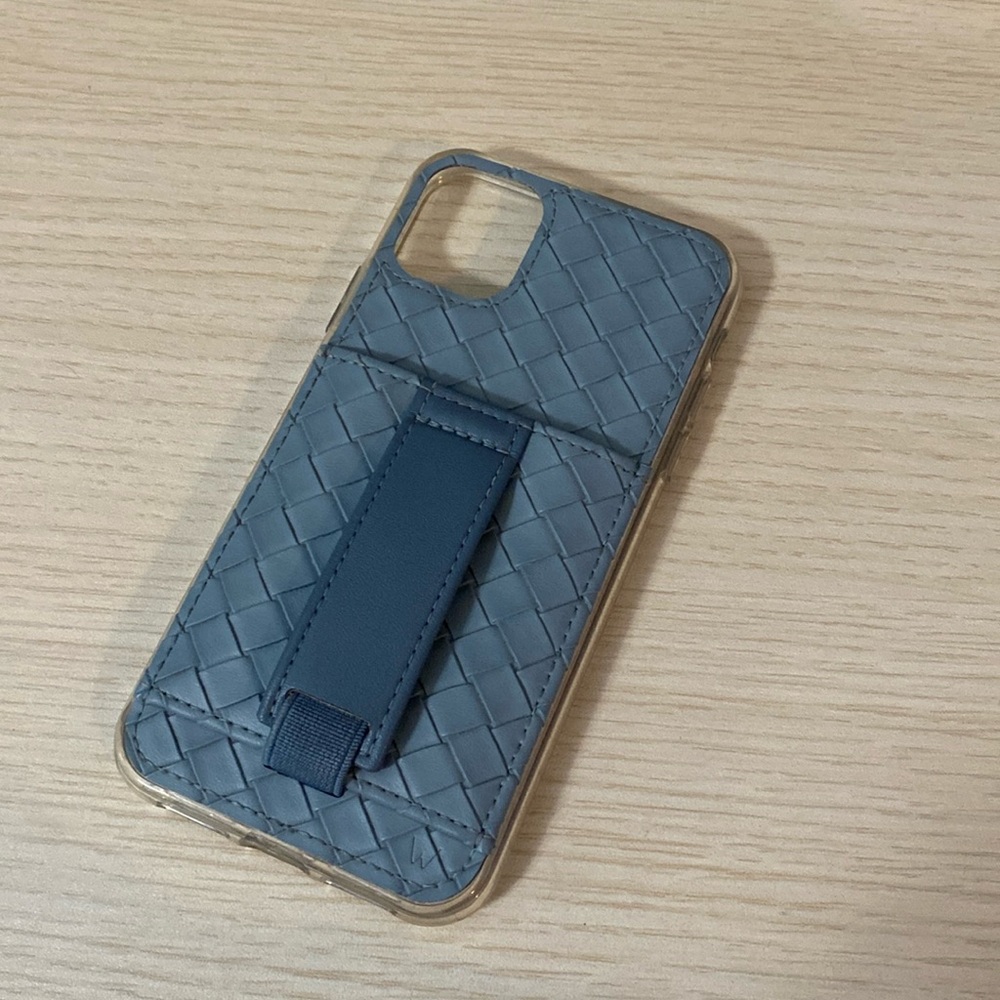 Walli Case - iPhone 11